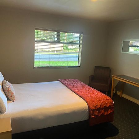 Bentleys Motor Inn Palmerston North Ngoại thất bức ảnh