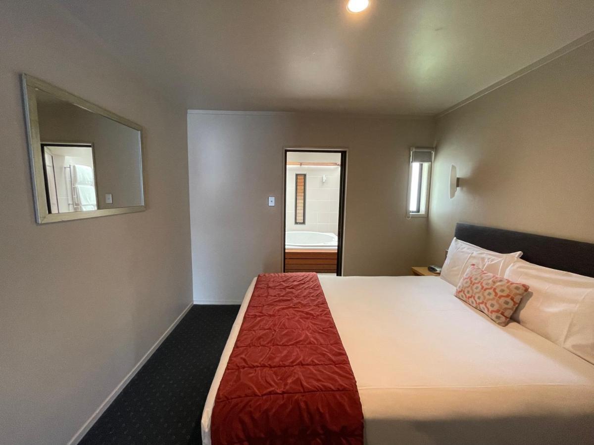 Bentleys Motor Inn Palmerston North Ngoại thất bức ảnh