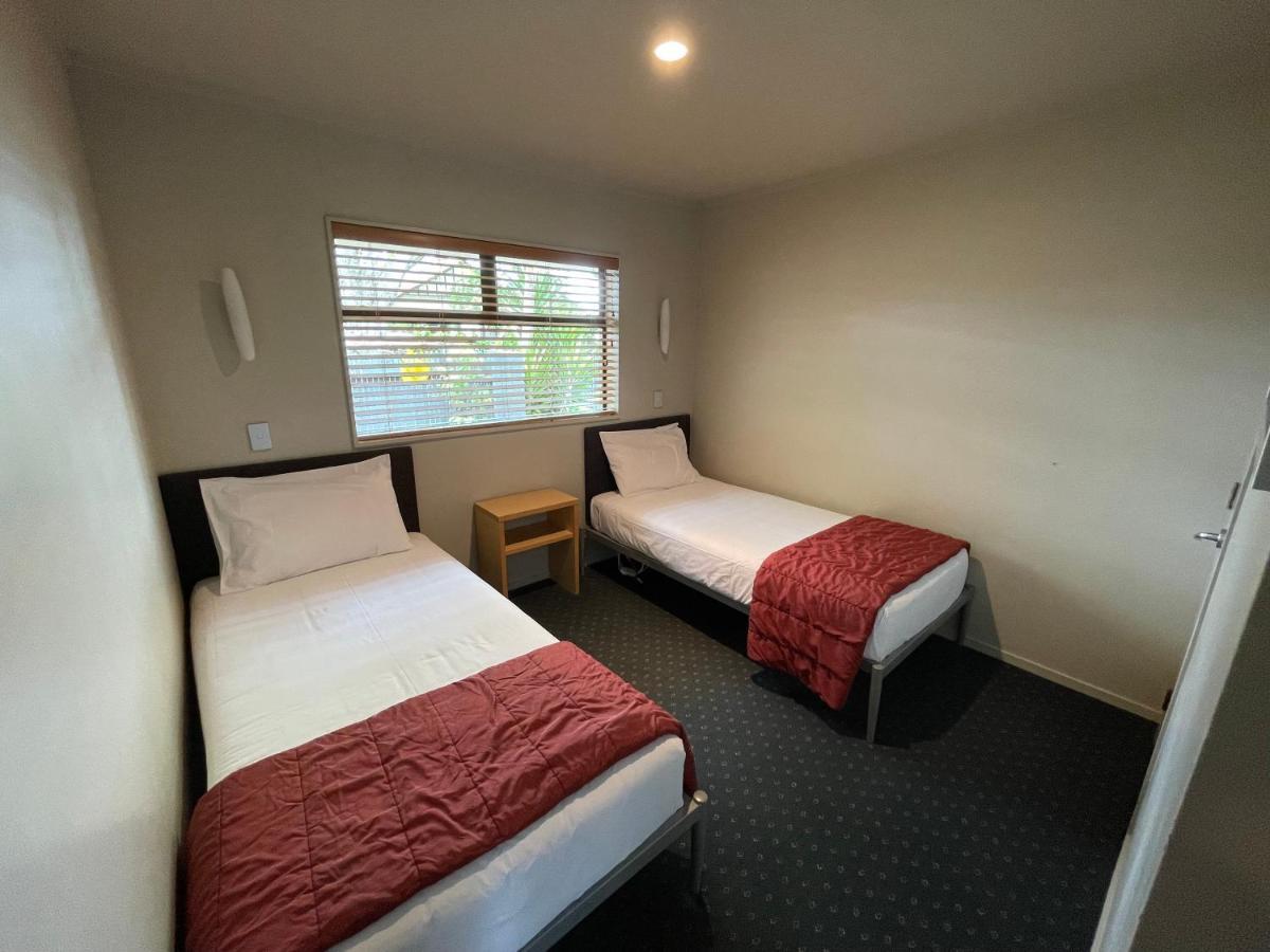 Bentleys Motor Inn Palmerston North Ngoại thất bức ảnh