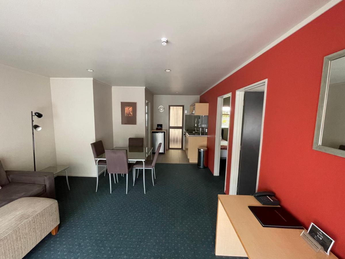 Bentleys Motor Inn Palmerston North Ngoại thất bức ảnh