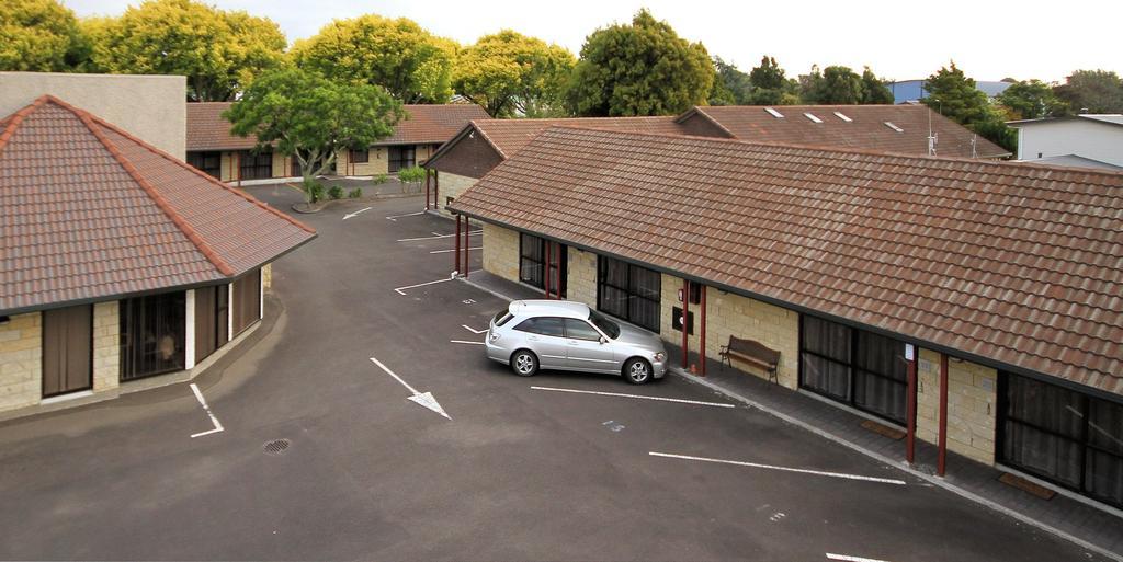 Bentleys Motor Inn Palmerston North Ngoại thất bức ảnh