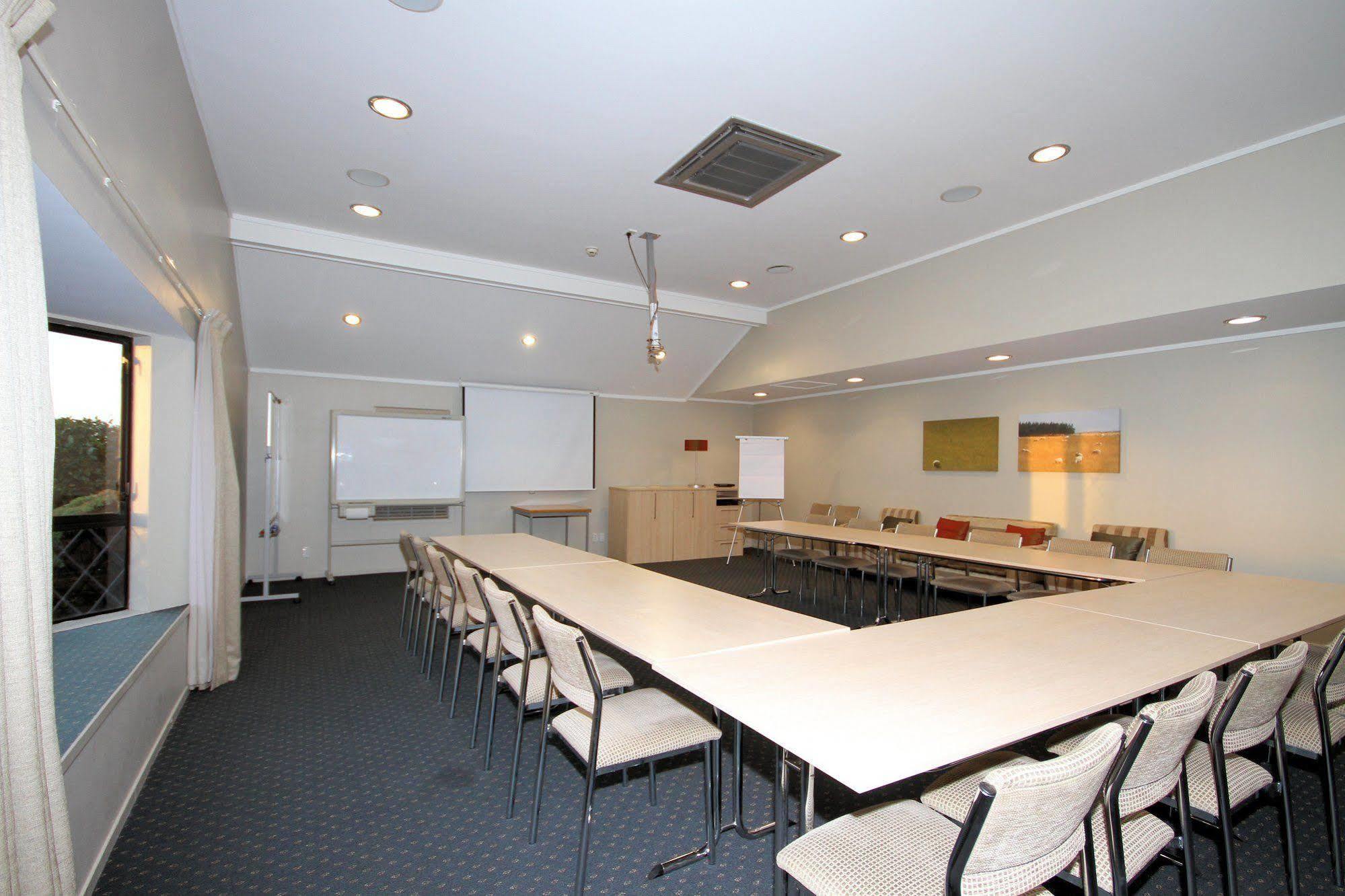 Bentleys Motor Inn Palmerston North Ngoại thất bức ảnh