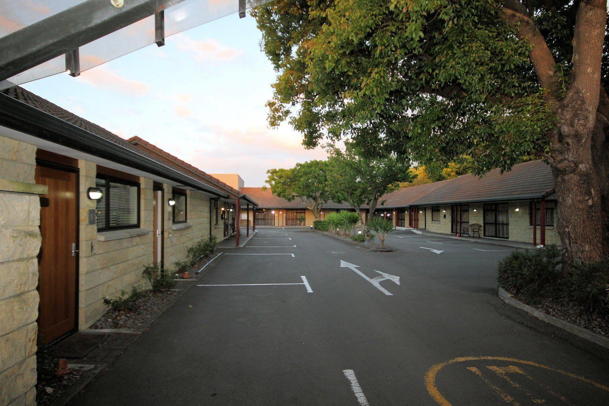 Bentleys Motor Inn Palmerston North Ngoại thất bức ảnh